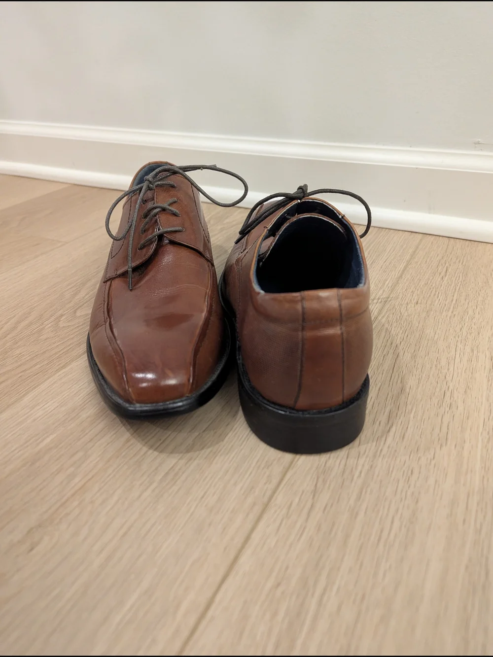 Men's Brown Leather Lace-Up Dress Shoes
